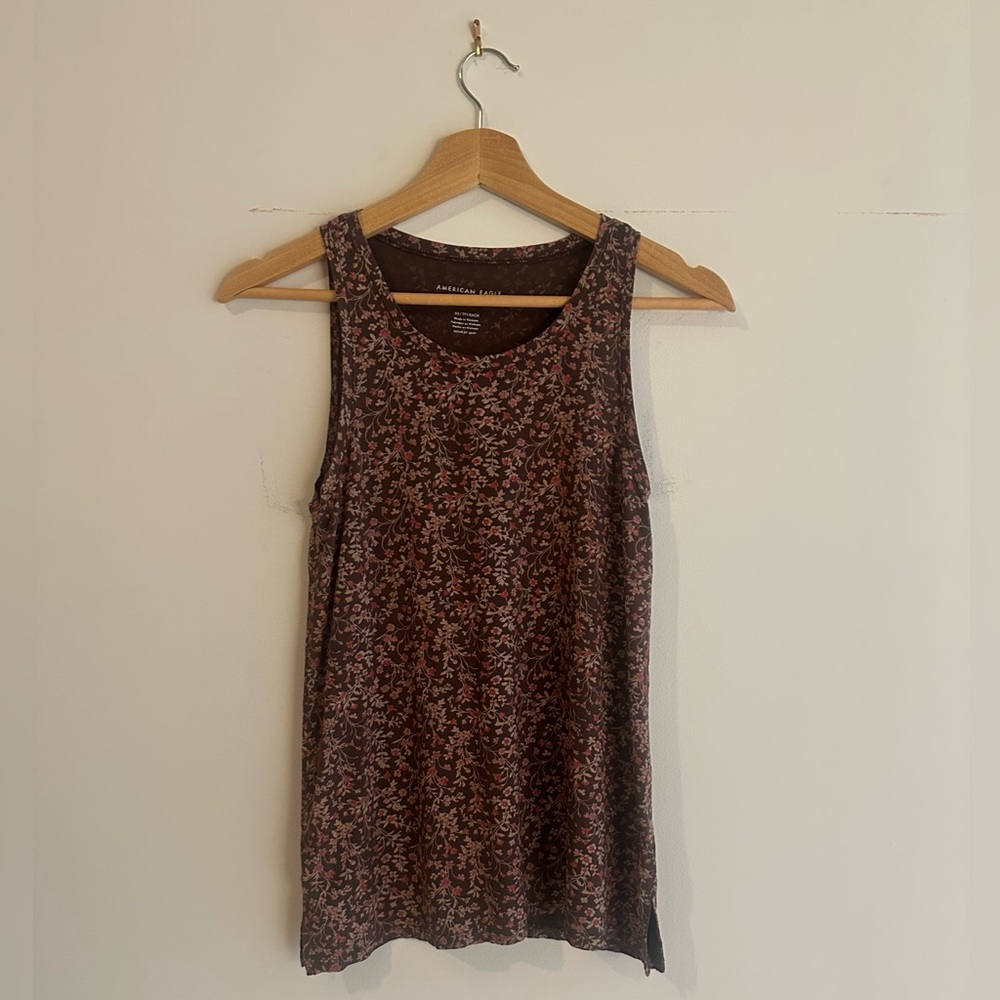 American Eagle Soft & Sexy Brown and Pink Floral Tank